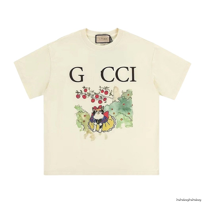 Gucci Vintage-Style Off-White Cat Print T-Shirt