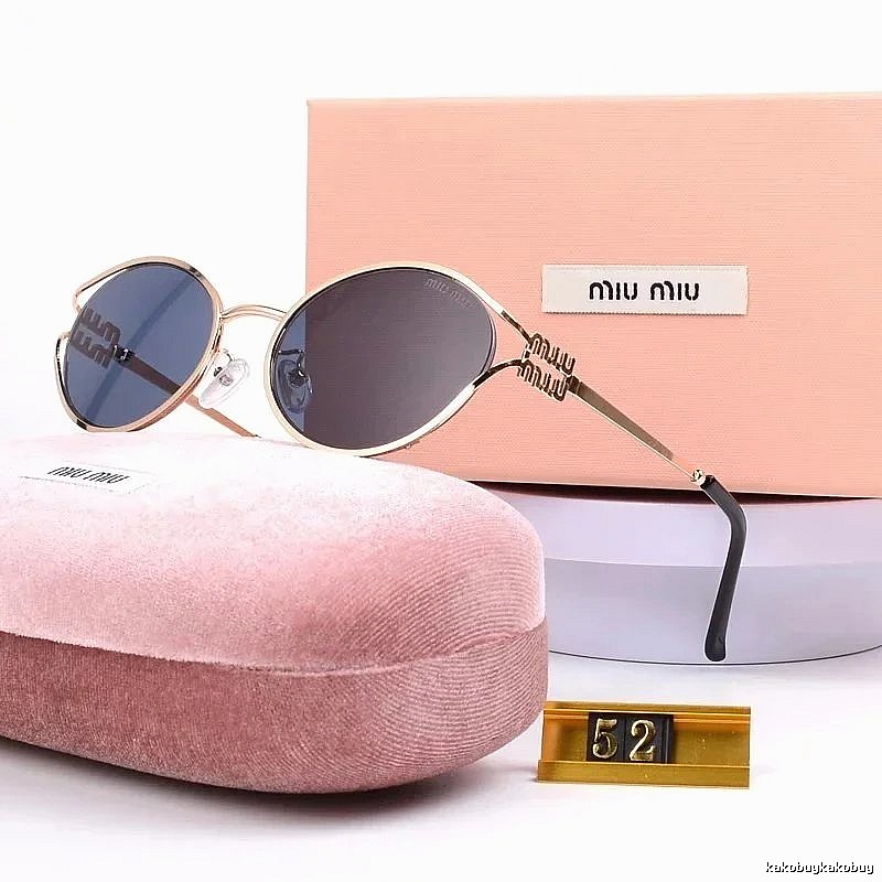 Miu Miu Logo Detail Oversized sunglasses Black Oval Sunglasses with Relaxed Feel