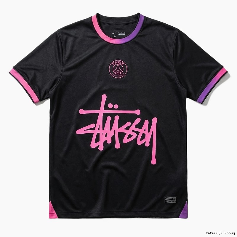 Stussy Co-branded Graffiti-style Black T-shirt