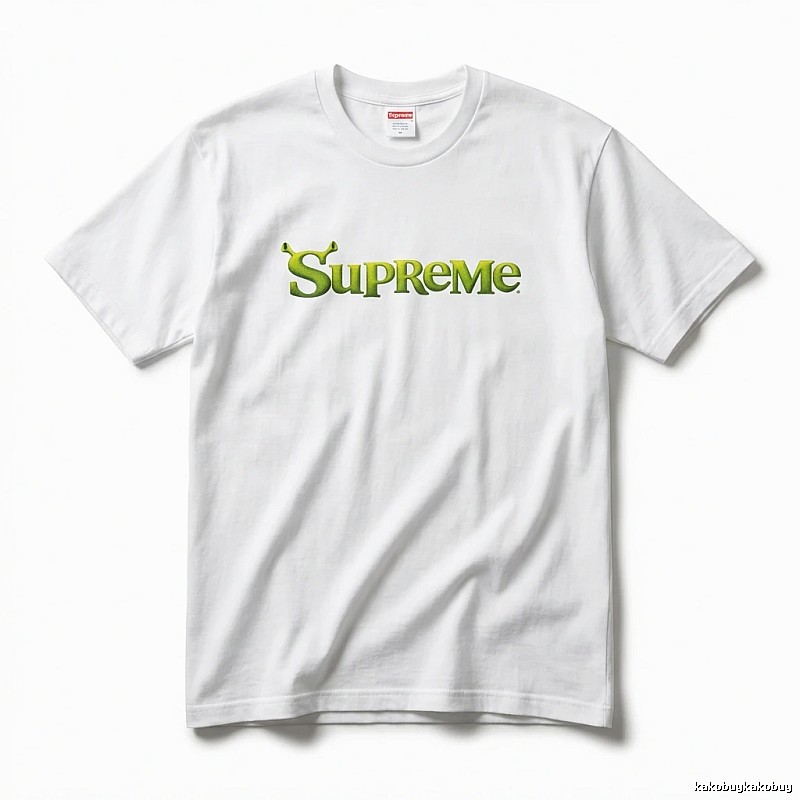 Supreme-printed trendy and cool white T-shirt