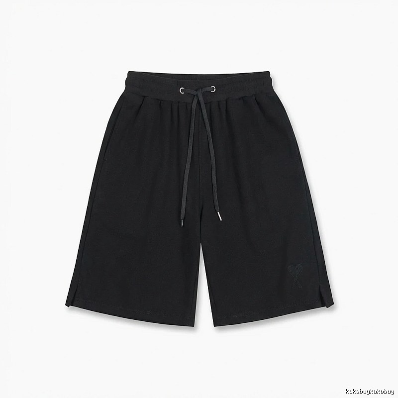 AMI casual style black shorts