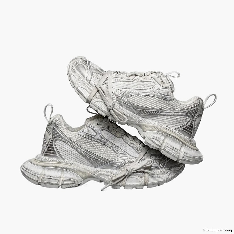 Balenciaga retro silver-gray sneakers