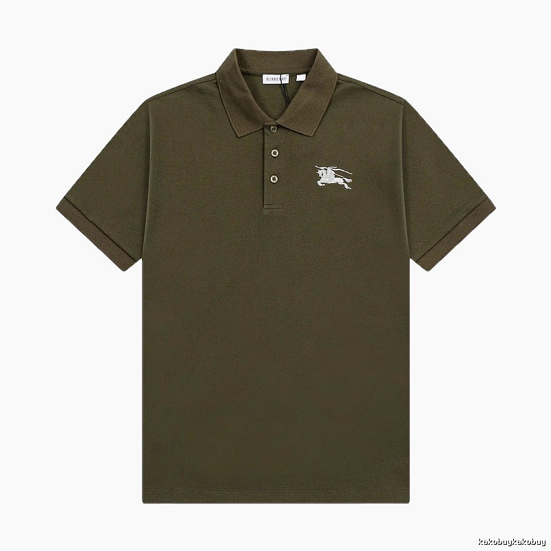 Burberry's retro-style polo shirt with the knight logo