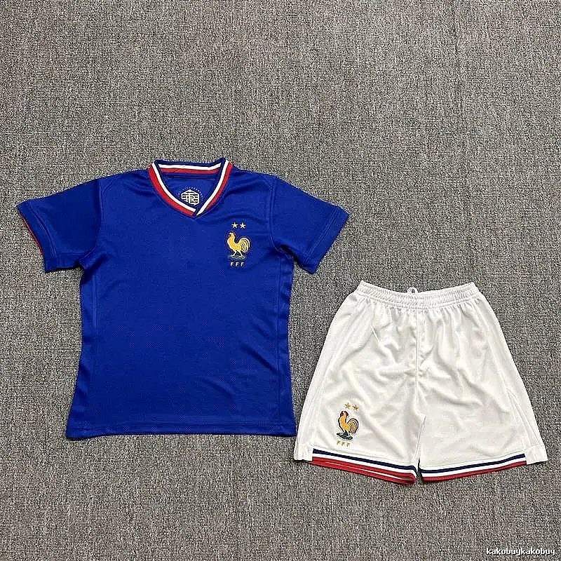 Germany Gift Ready Soccer jersey set White Germany Football with Standout Detail