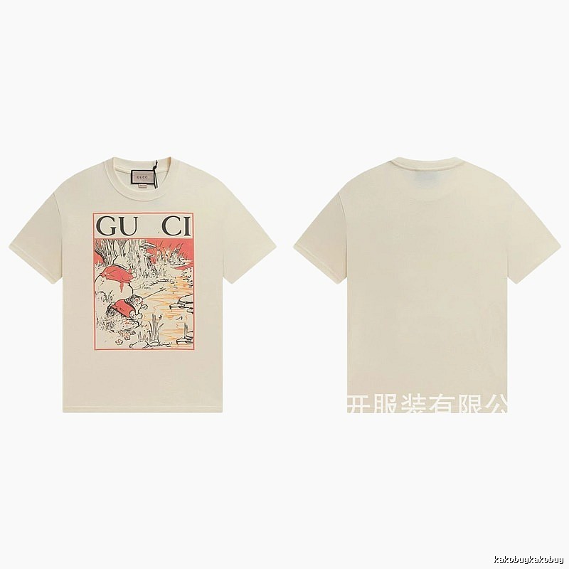 Gucci Vintage Style Illustration Print Off-white T-shirt