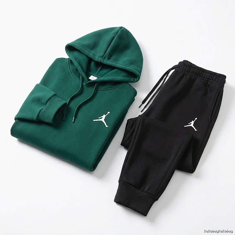 Jordan sporty green and black suit