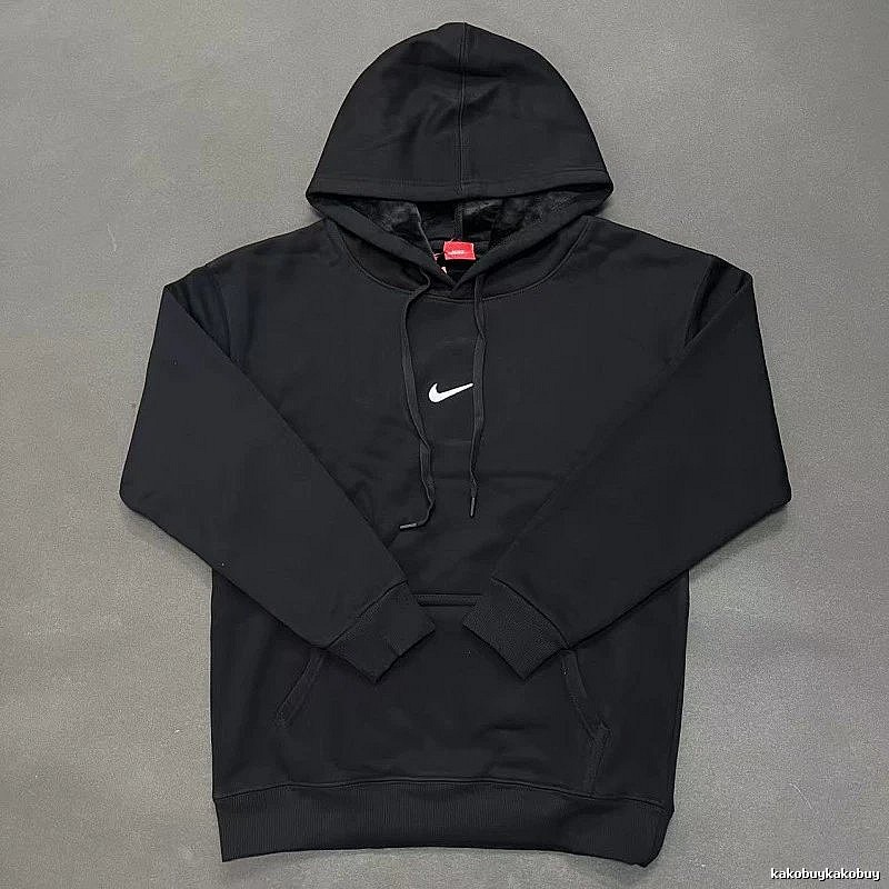 Nike Small Chest-Logo Detail Small-Logo Detail Black Zip Hoodie Layered Outfit Swoosh