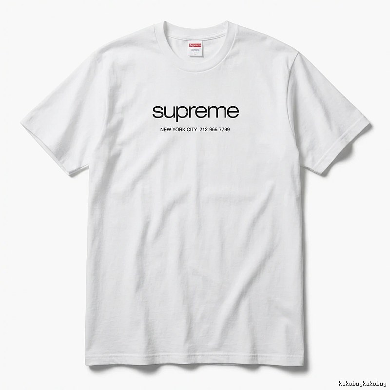 Supreme minimalist style white T-shirt